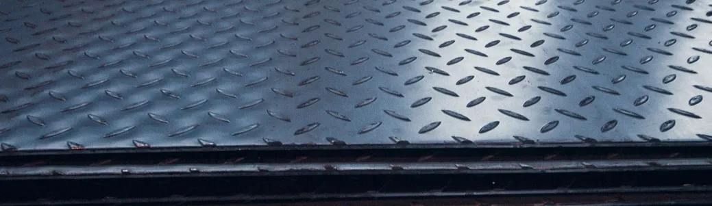 Лист рефлёный